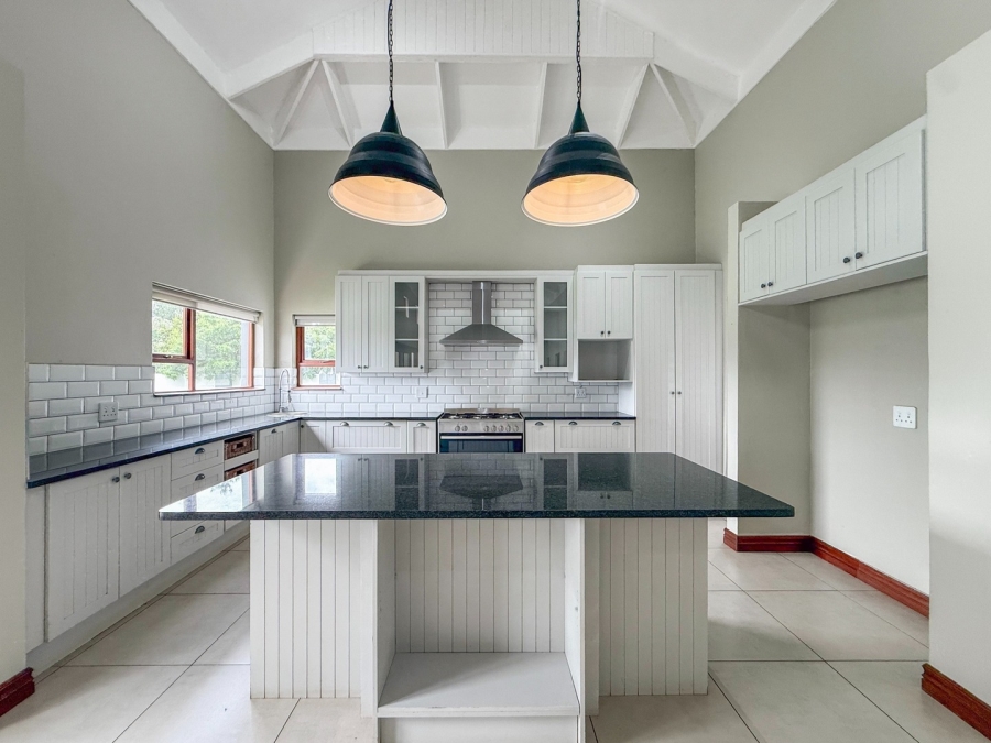 4 Bedroom Property for Sale in The Islands Estates North West